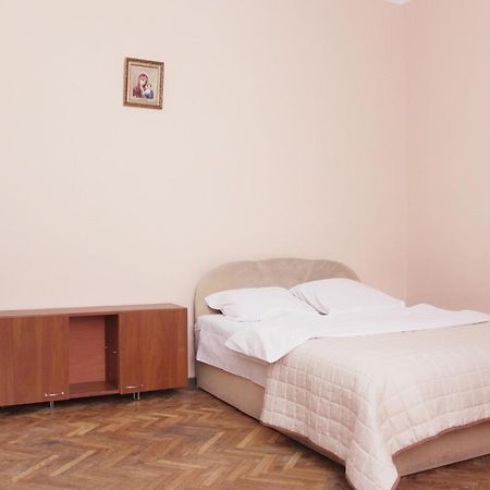 Квартира Подобово Біля Форуму Високий Замок Вулиця Хмельницького 61 Lviv Bagian luar foto