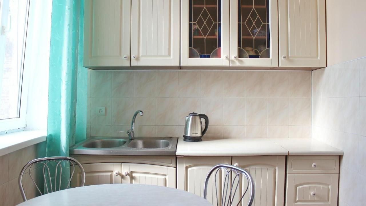 Квартира Подобово Біля Форуму Високий Замок Вулиця Хмельницького 61 Lviv Bagian luar foto