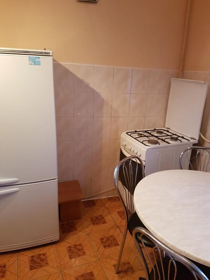 Квартира Подобово Біля Форуму Високий Замок Вулиця Хмельницького 61 Lviv Bagian luar foto